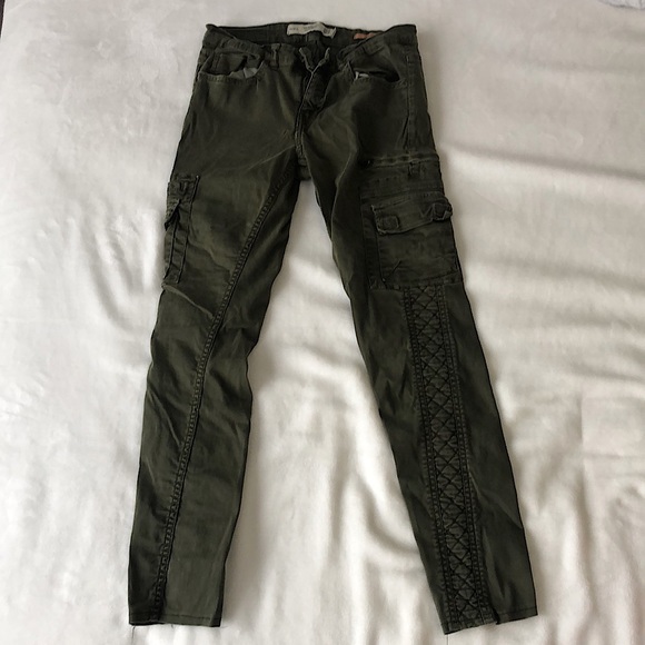 ZARA Green Jeans ๐๐ - Picture 1 of 7